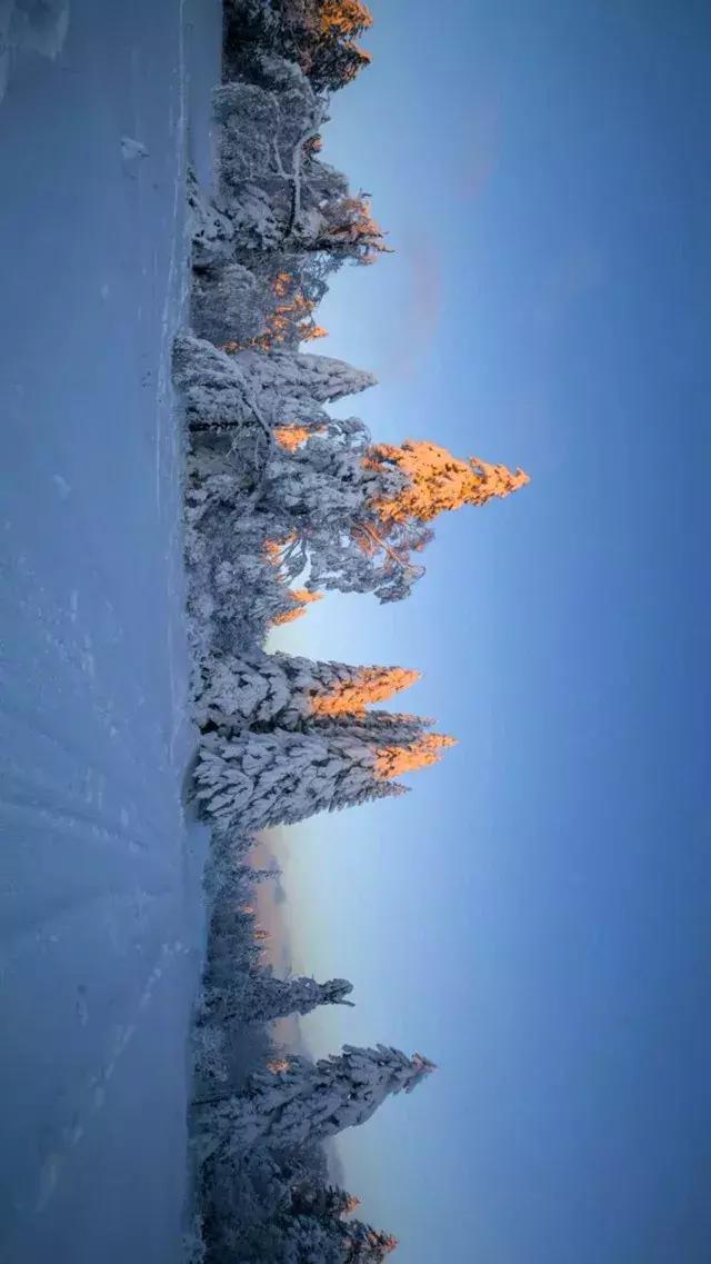 多地冬季旅游活动丰富，冰雪经济持续繁荣